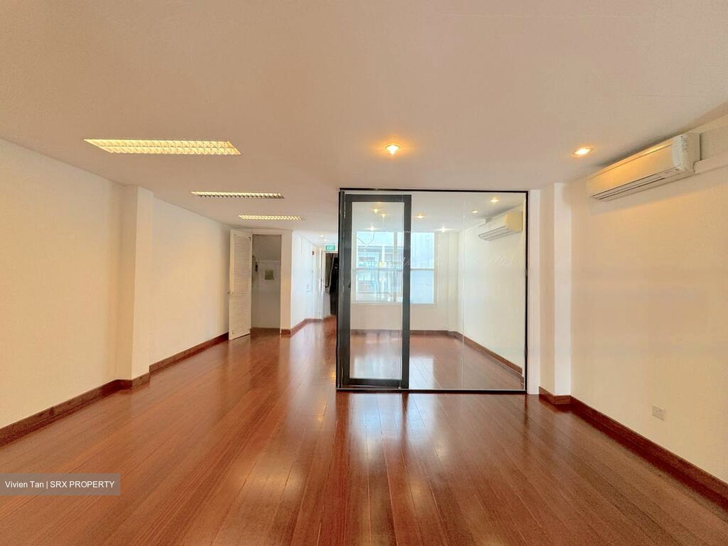 Mnd Building (D1), Shop House #459018231